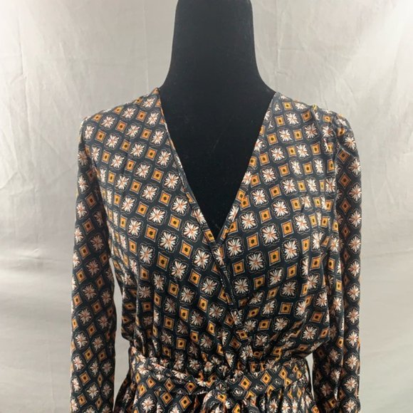 Diamond-Floral Print Lantern Sleeve Overlap Collar Belted Dress - Picture 7 of 9